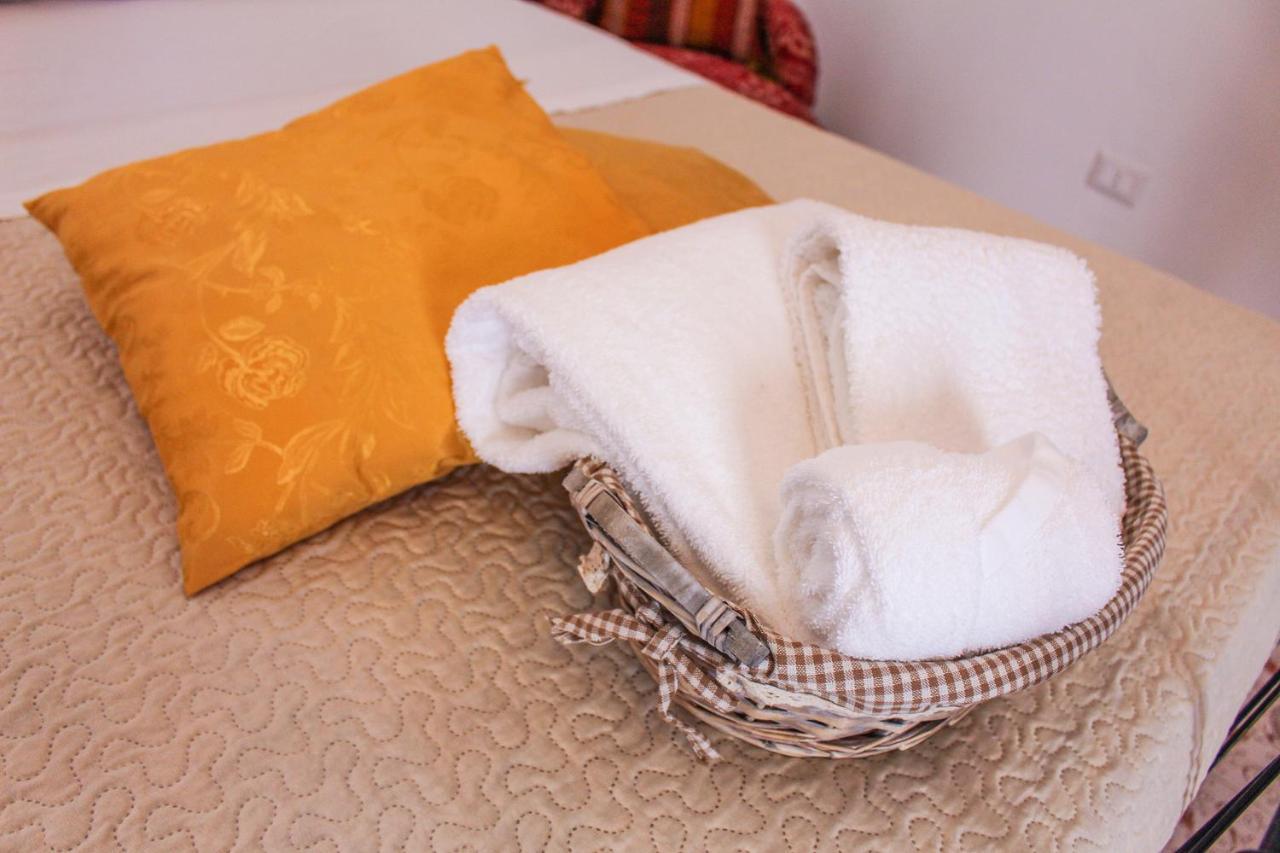 B&B Palazzo Sambiasi Λέτσε Εξωτερικό φωτογραφία