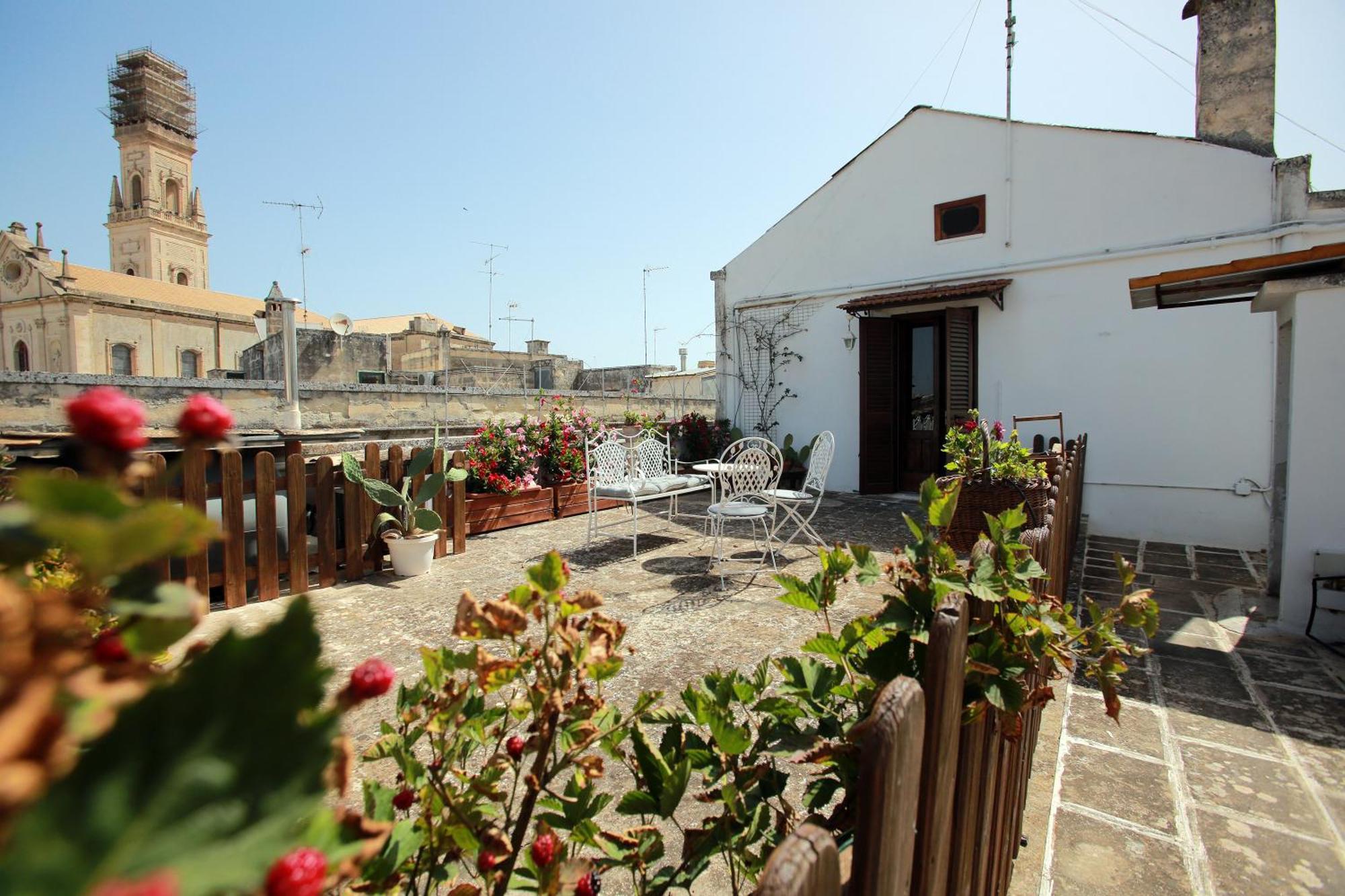 B&B Palazzo Sambiasi Λέτσε Εξωτερικό φωτογραφία