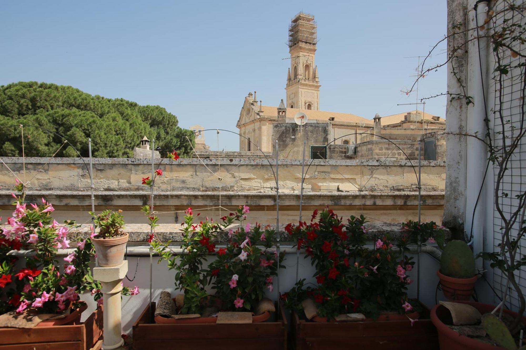 B&B Palazzo Sambiasi Λέτσε Εξωτερικό φωτογραφία