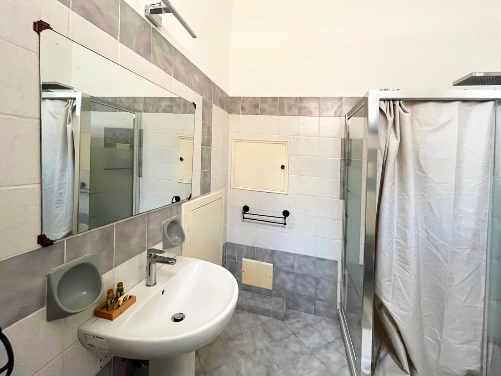B&B Palazzo Sambiasi Λέτσε Δωμάτιο φωτογραφία